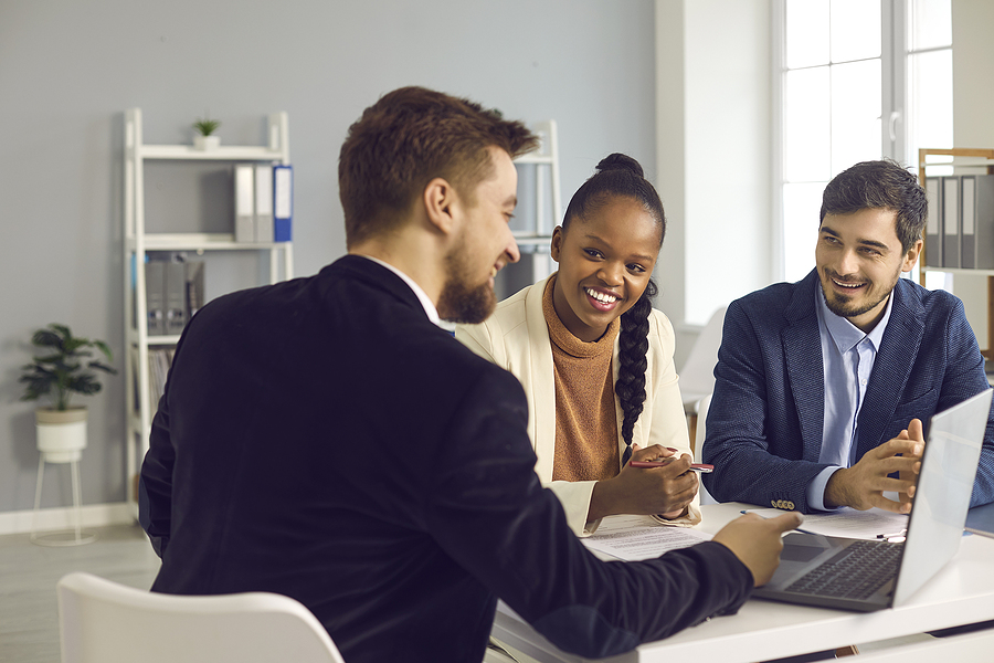 Mortgage Lender Vs Mortgage Broker - Which Should You Choose